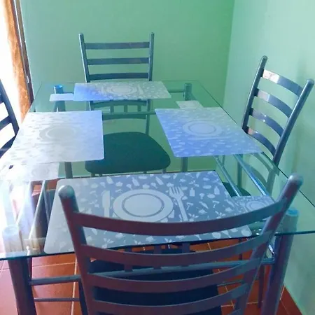 Tatil Evi Zade
